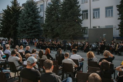 Студенты СКГИИ посетили концерт Государственного симфонического оркестра Ленинградской области "Таврический"